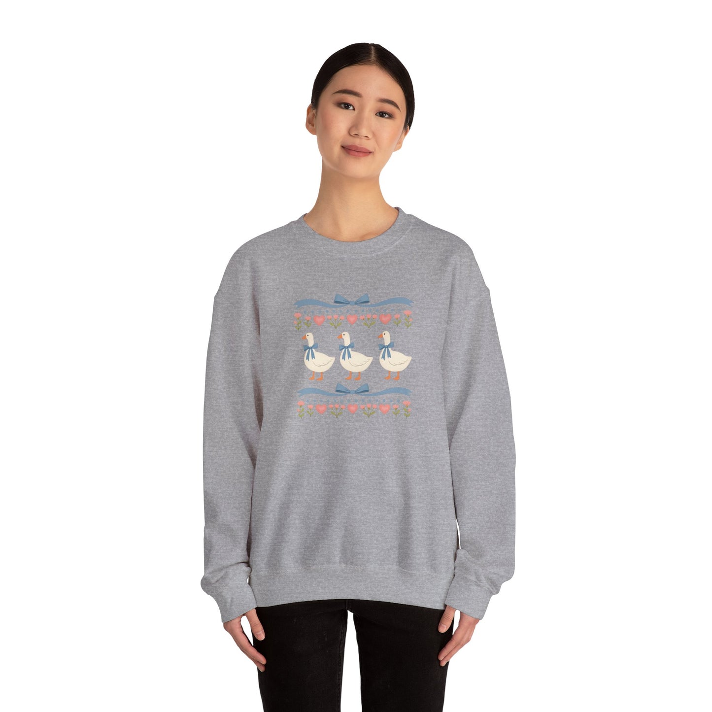 Vintage Geese Unisex Heavy Blend™ Crewneck Sweatshirt