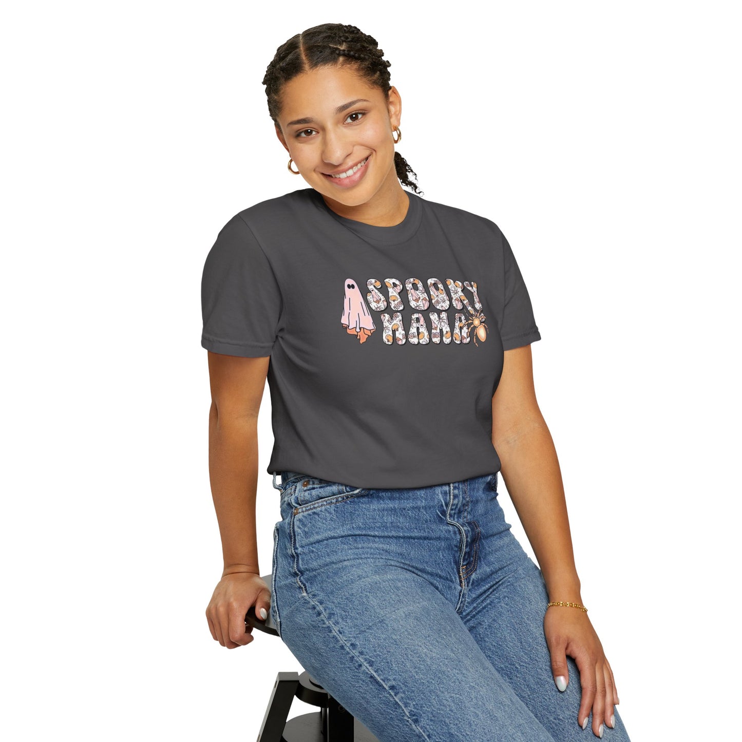 Spooky Mama Garment-Dyed T-shirt