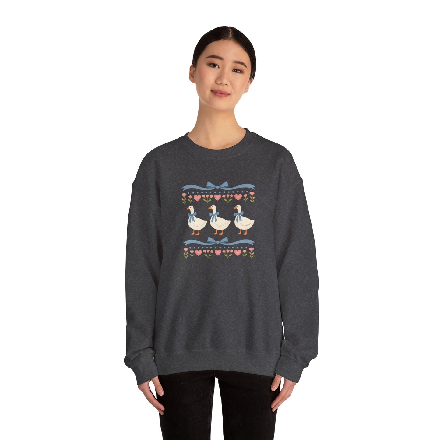Vintage Geese Unisex Heavy Blend™ Crewneck Sweatshirt