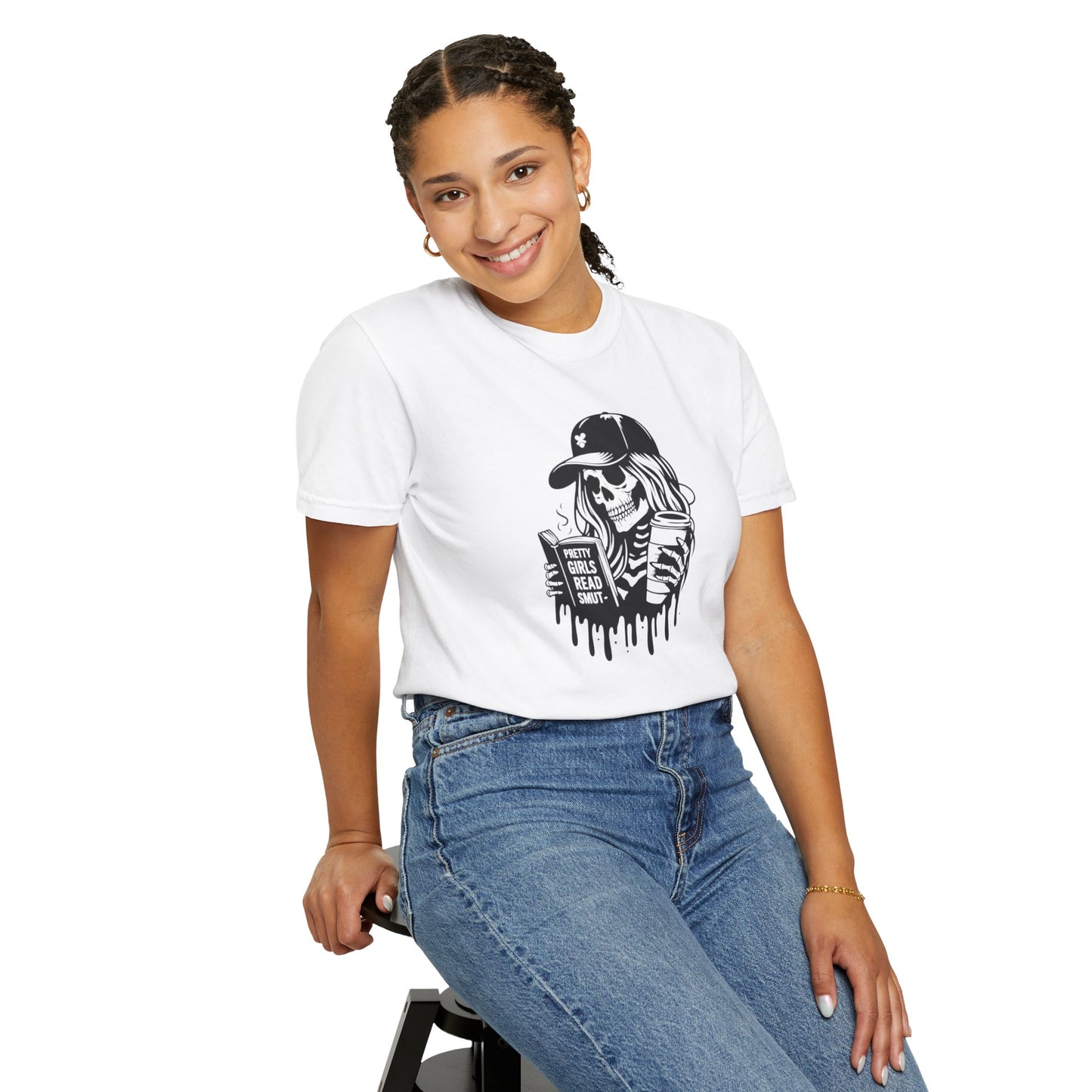 Pretty Girls Read Smut Garment-Dyed T-shirt